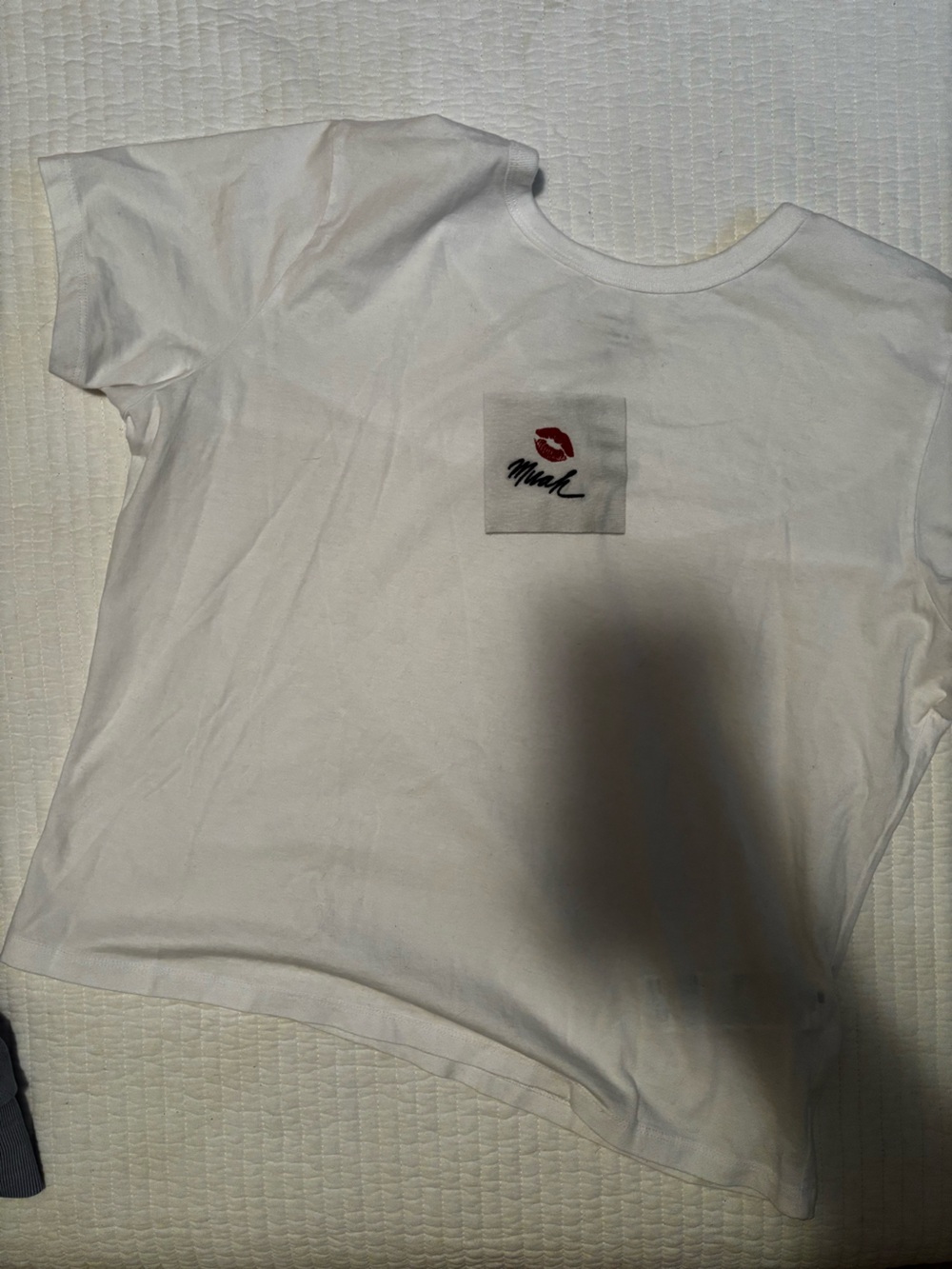 Abercrombie & Fitch White Tee with Red Lip Patch Embroidery